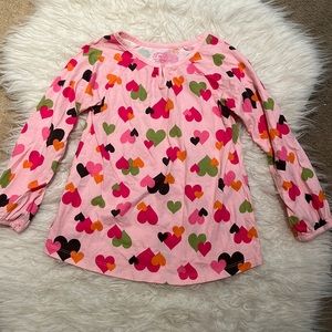 Carter’s heart long sleeve top
